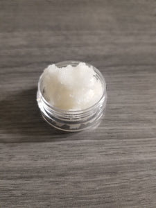 Lip scrub